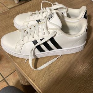 adidas Grand Court Cloudfoam Women's shoes size 8